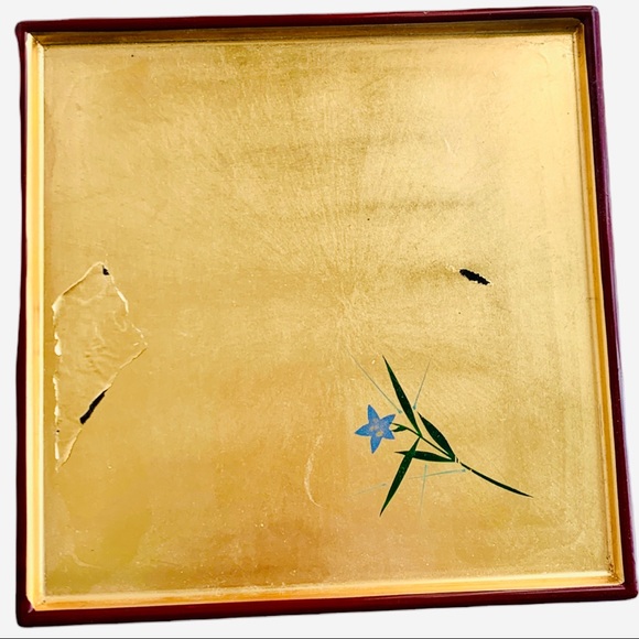 Antique Japanese Red And Gold Leaf Lacquered Tray - Picture 3 of 3